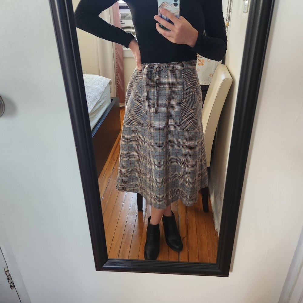 Vintage Wool Wrap Skirt - Picture 2 of 8